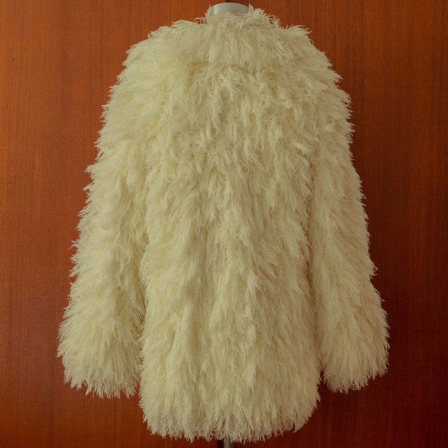 Vintage 1970s White Shag Yarn Jacket