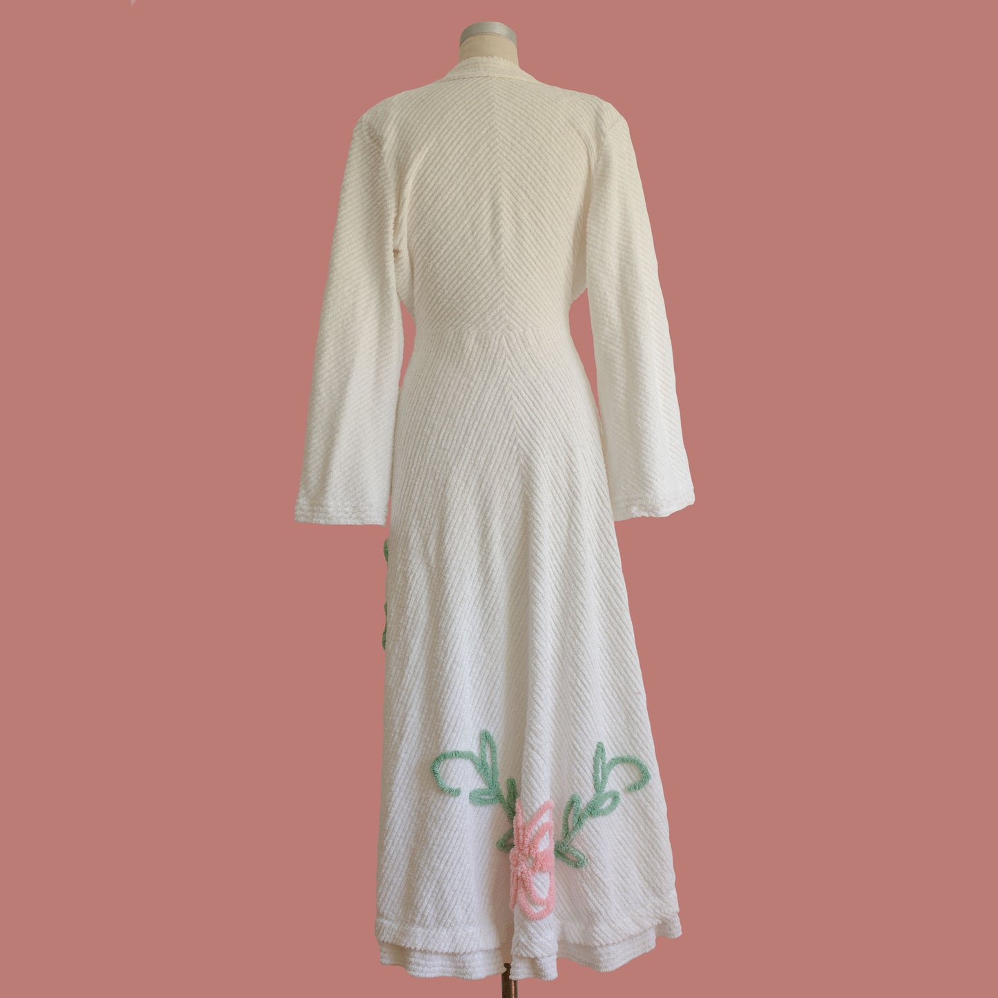 Vintage 1940s Floral Chenille Robe