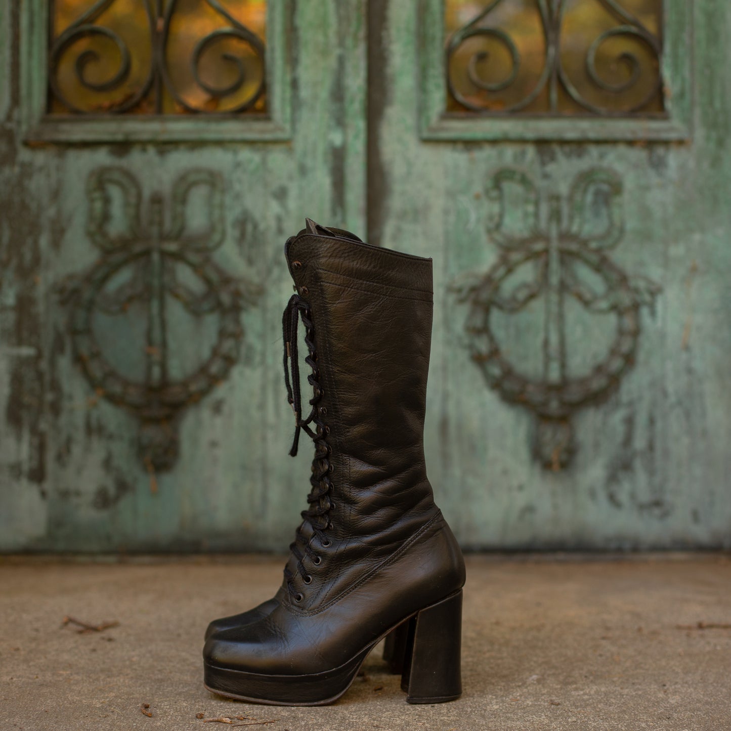 Vintage 1970s Lace Up Black Leather Platform Boots