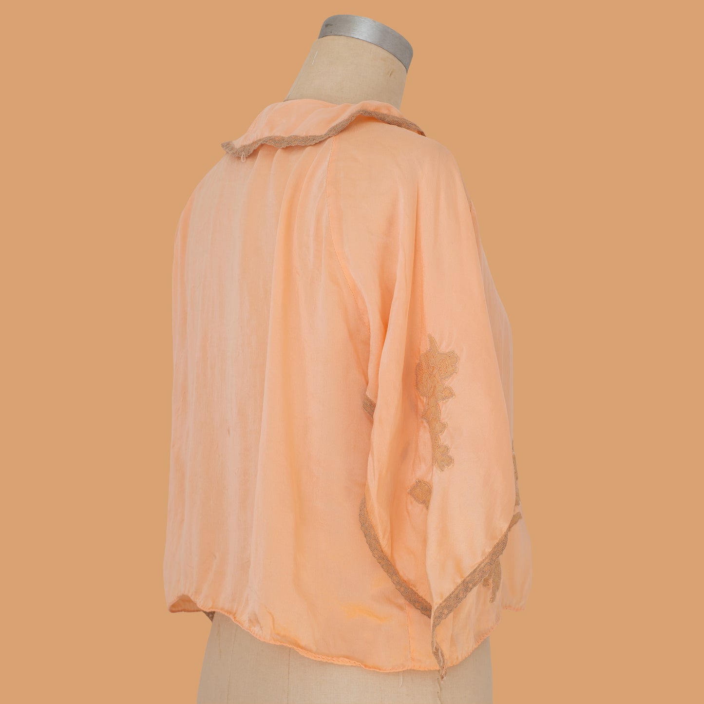 Vintage 1930s Pink Silk + Lace Bed Jacket Handkerchief Sleeves