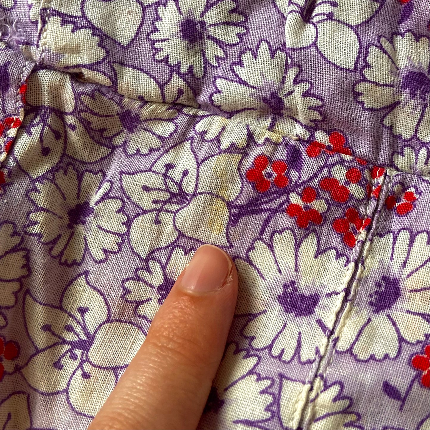Vintage 1940s Purple Floral Cotton Day Dress